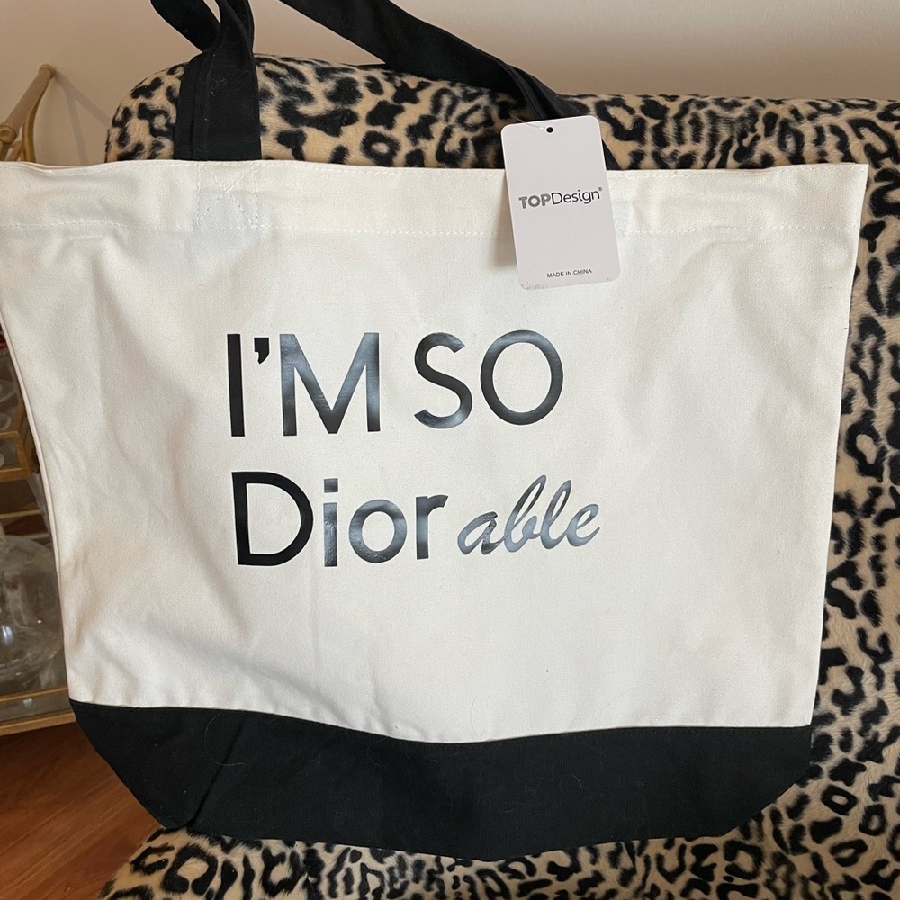 Black & White Tote Bag. I’m so Dior able!